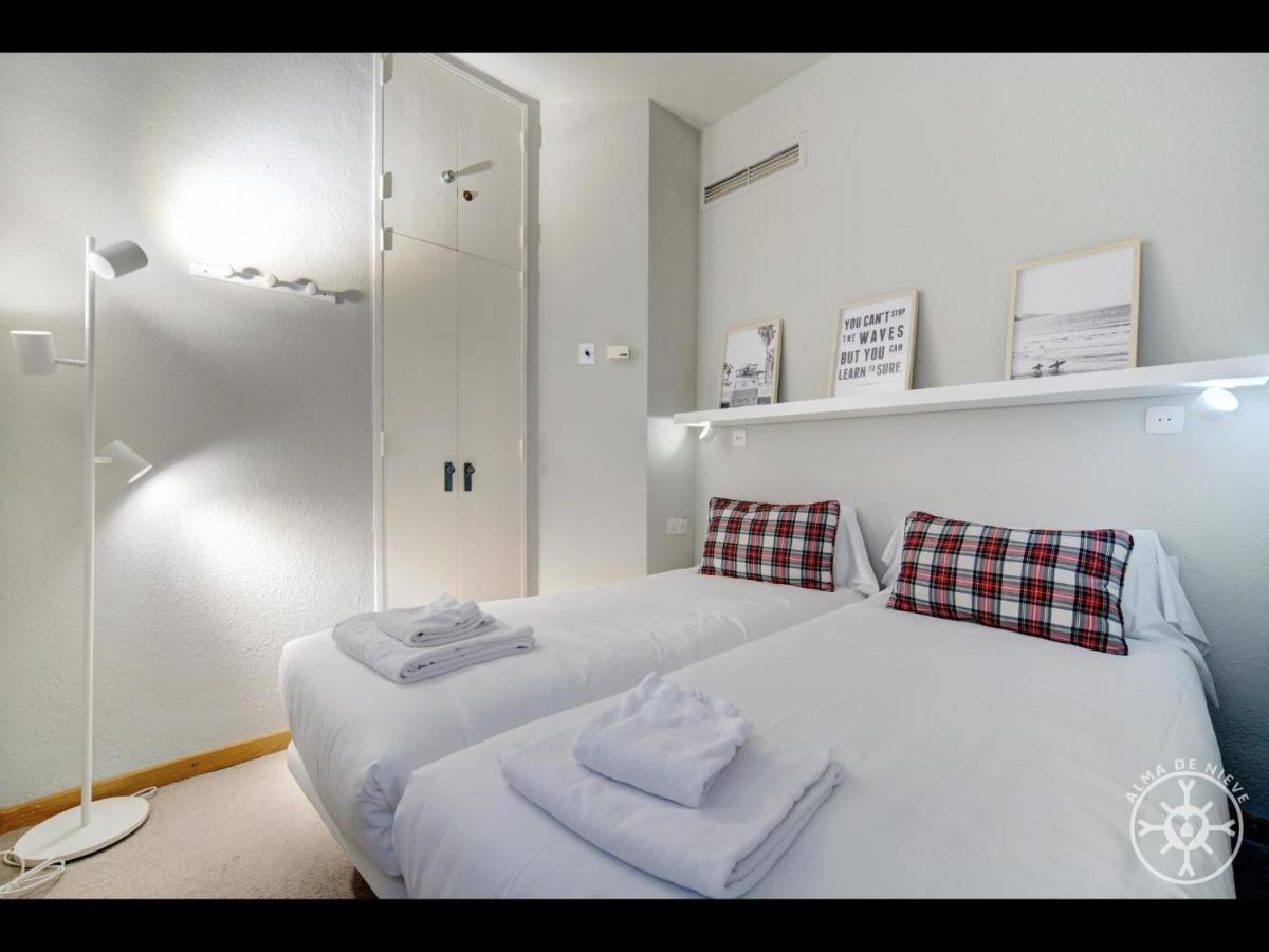 Conilh De Alma De Nieve Apartment Naut Aran Екстериор снимка